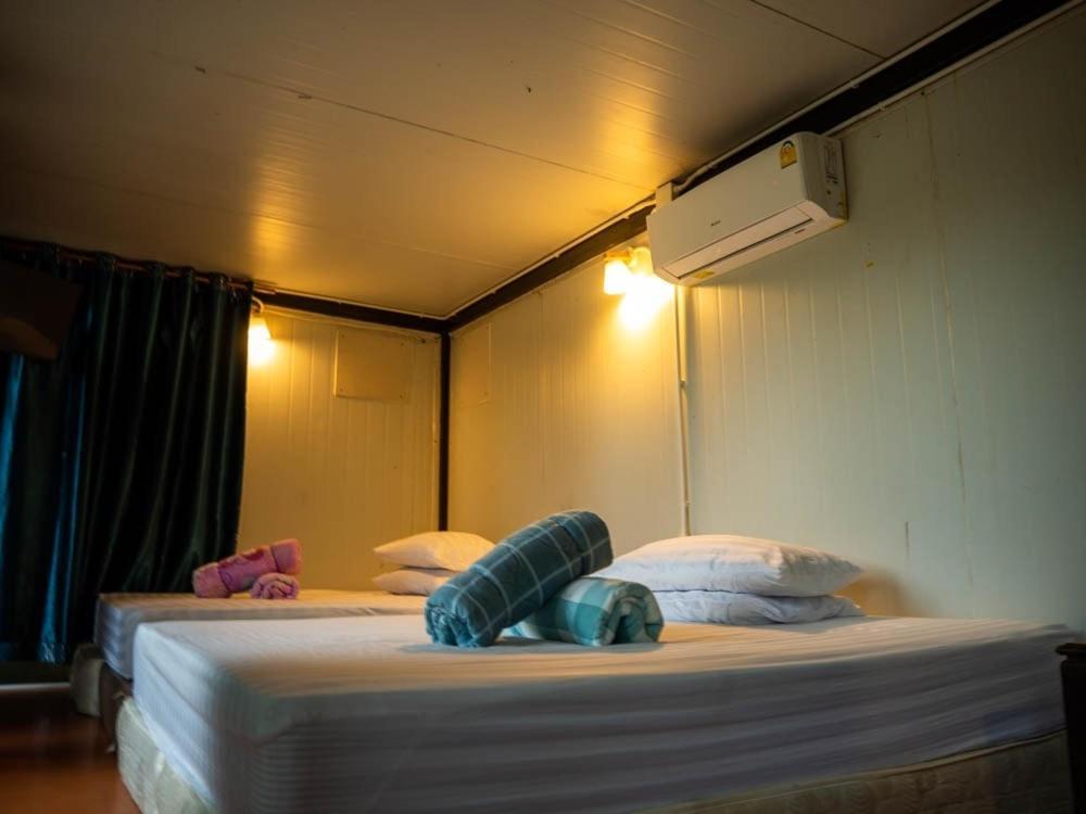 Beach Box Resort At Rimlay Rayong Esterno foto