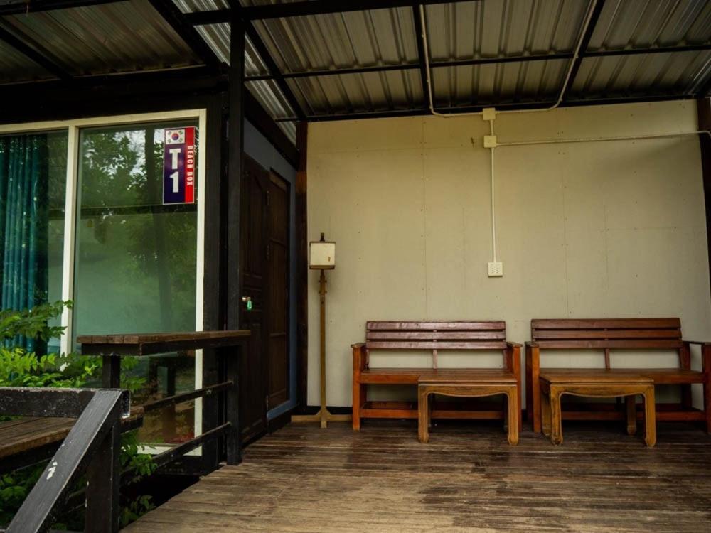 Beach Box Resort At Rimlay Rayong Esterno foto