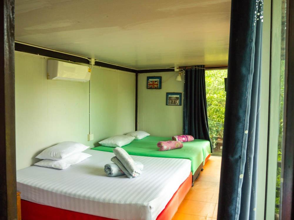 Beach Box Resort At Rimlay Rayong Esterno foto