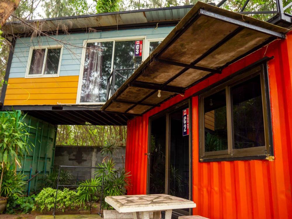 Beach Box Resort At Rimlay Rayong Esterno foto