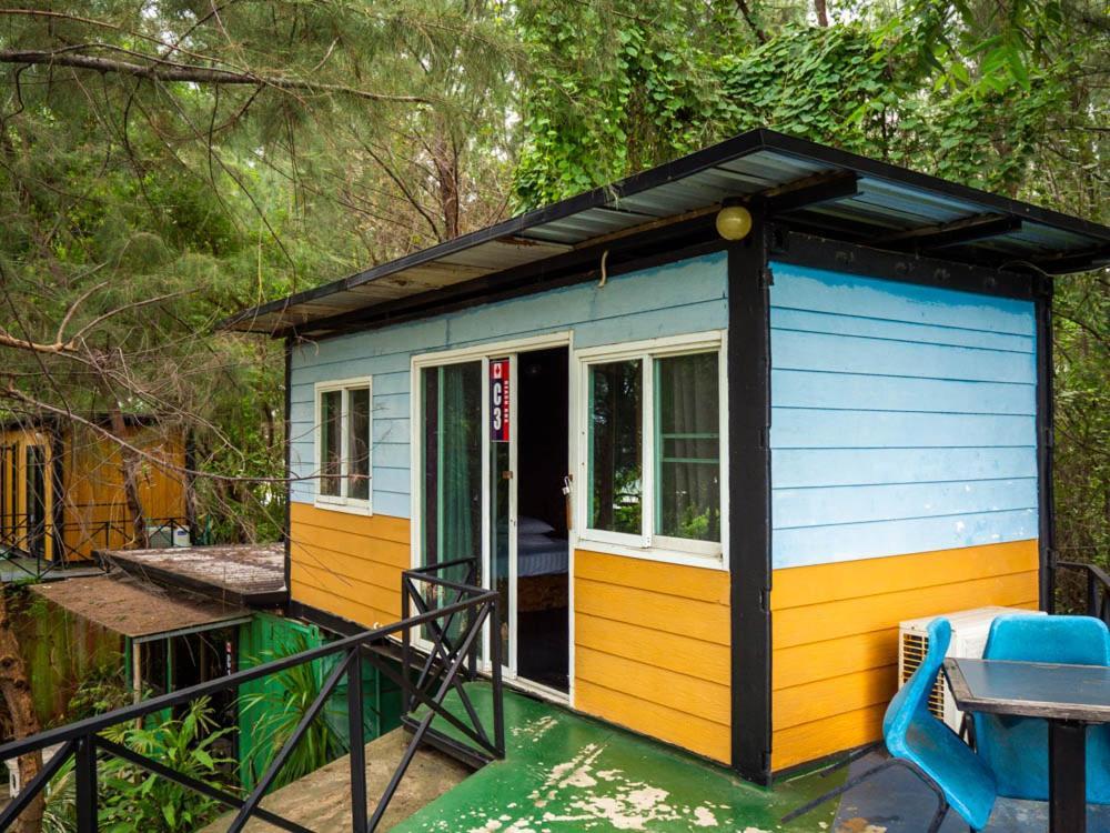 Beach Box Resort At Rimlay Rayong Esterno foto
